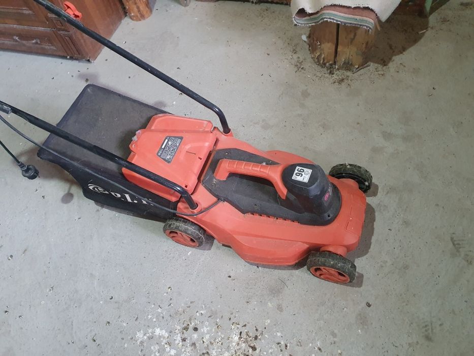 Газонкачилка в хорошем состоянии