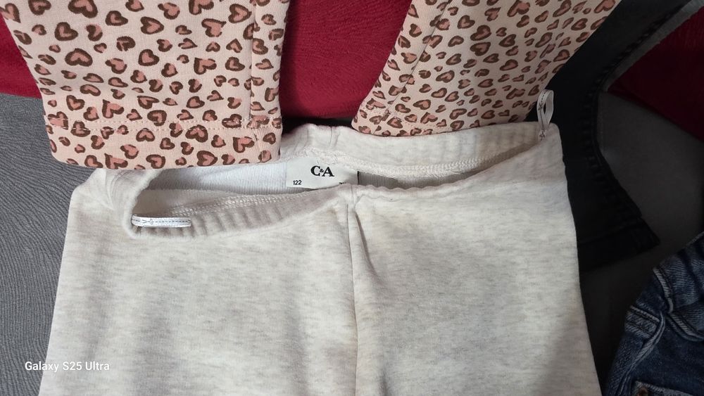 Pantaloni fetite