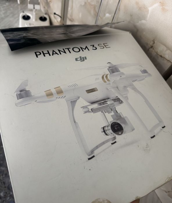 Drona dji Phantom SE 3 / la cutie cu accesorii