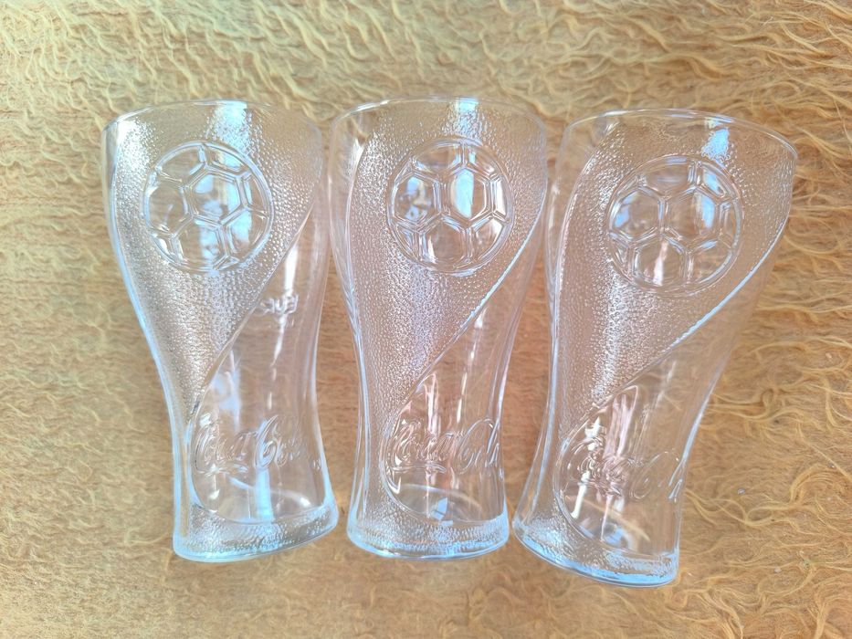 Чаши Кока Кола (Coca Cola)- от 7 до 12лв