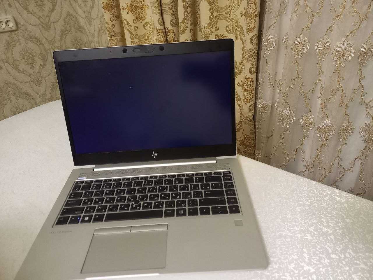 HP elitebook 840 G5 16G RAM/512G