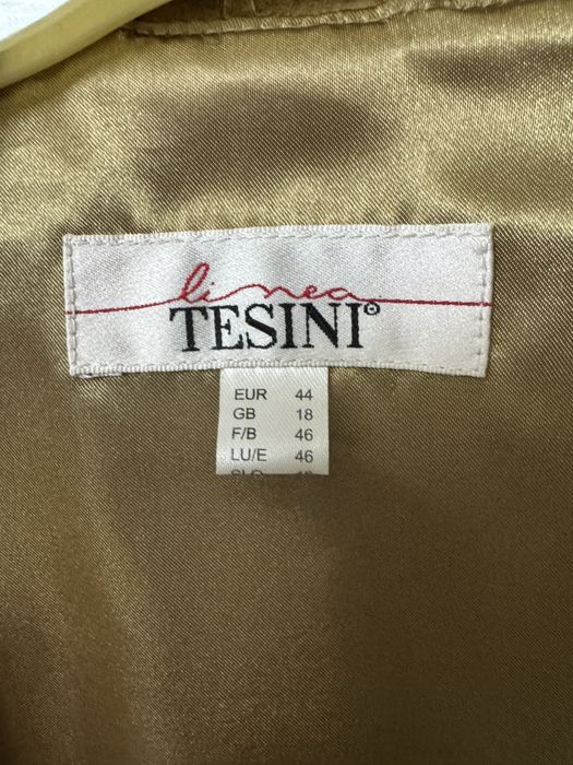 Курточка пиджак плотная замша