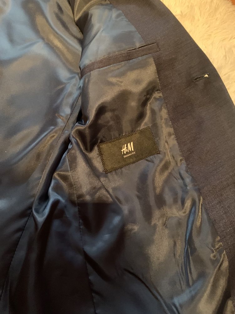 Тъмно синьо мъжко сако H&M р-р S