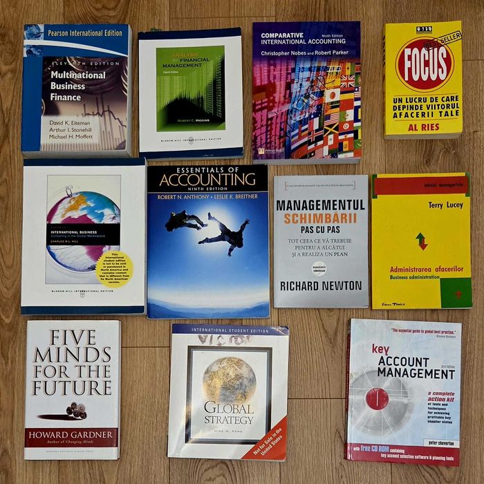 Set 10 volume norocoase "must have" de Business Administration (EN)