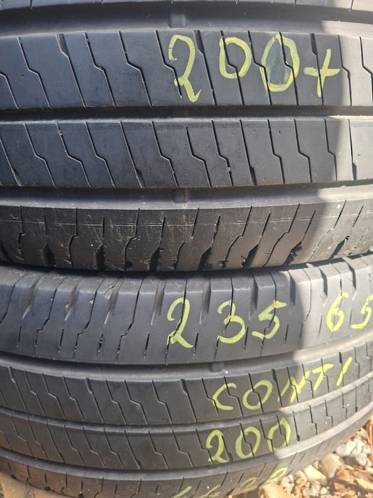 235 65 16 C Iarnă și vară impecabile
