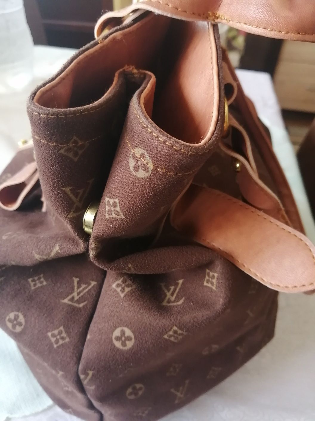 Geanta dama louis vuitton