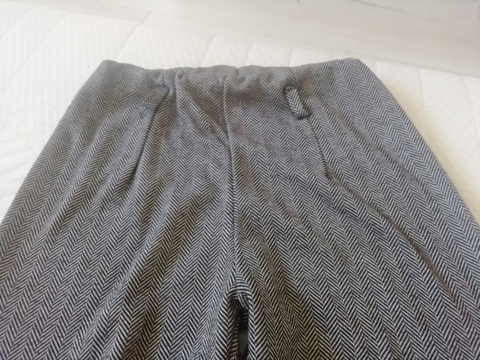 Pantaloni dama, marime M
