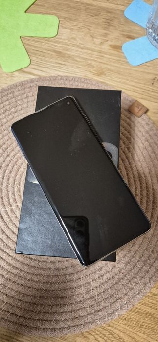 Vand Samsung S10 negru 128GB