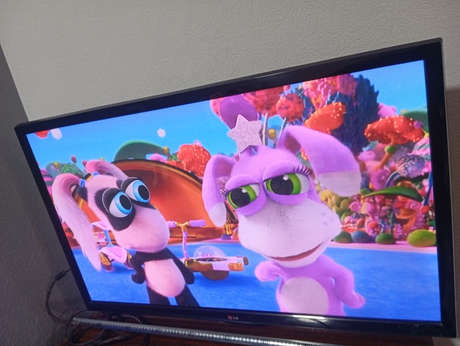 Телевизор LG 42 деоганаль тюнер кронштейн не дорого