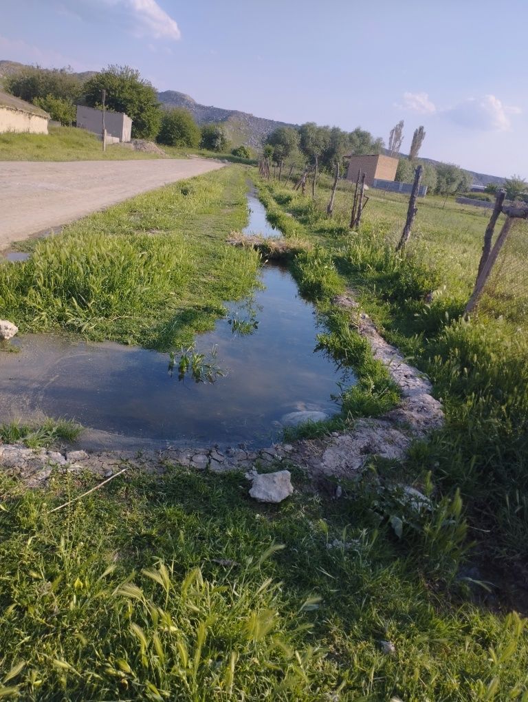 Уй сотилади.24 сотих