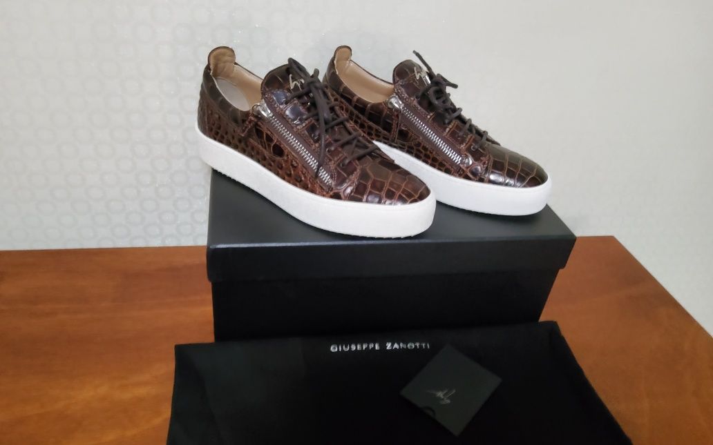 Продам мужские кроссовки Giuseppe Zanotti (оригинал)