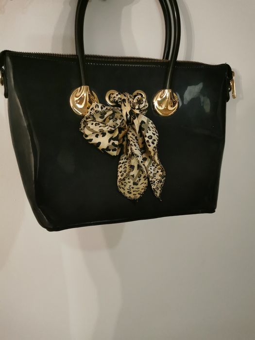 De vânzare poșetă dama