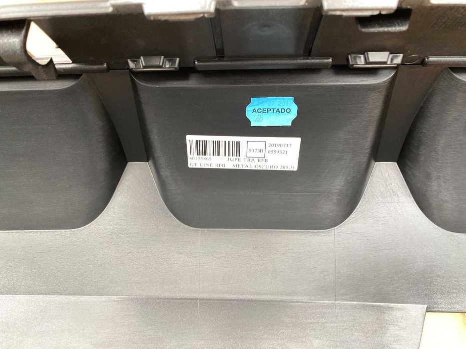 Spoiler inferior bara spate nou Renault Megane 4 hatchback gt line