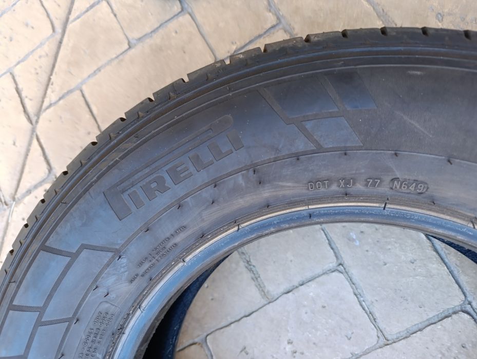 Летни гуми Pirelli 215/75/16 C