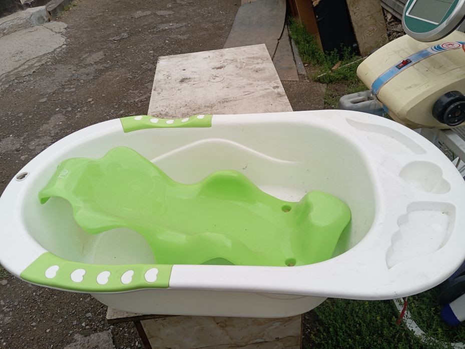Продам ванночки деткские