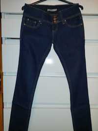 Blugi/jeans M. Cherry, mar.25, 3 nasturi - TRANSPORT GRATUIT