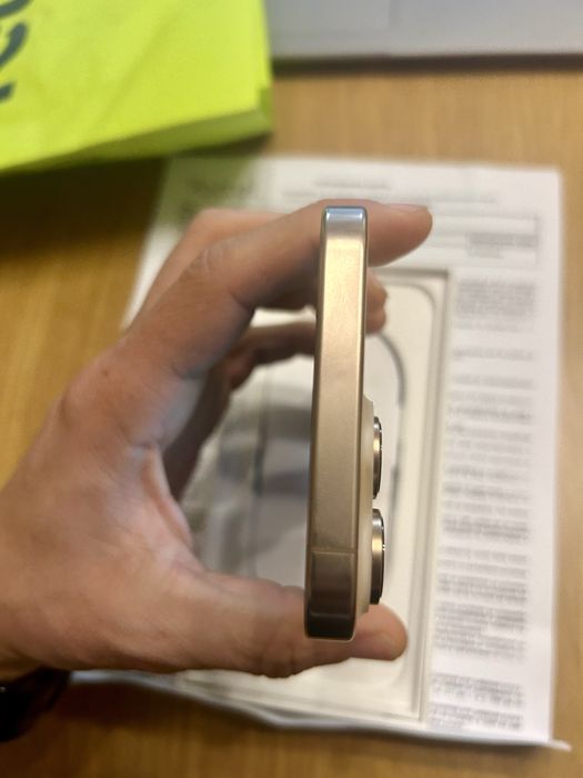 Iphone 16 pro Max 256 100% батерия 30 месца гаранция