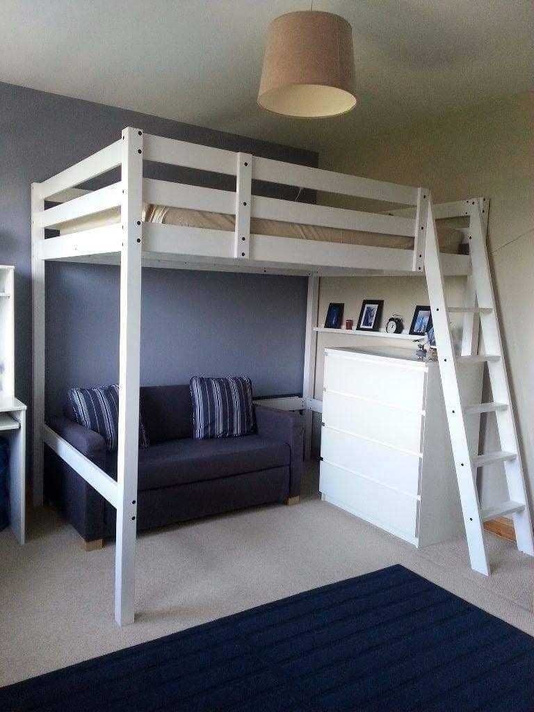 продавам IKEA STORÅ – легло с надстройка, 140x200 см, бяло