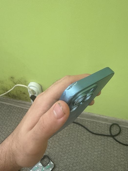 Кейсове за iphone 16 pro max