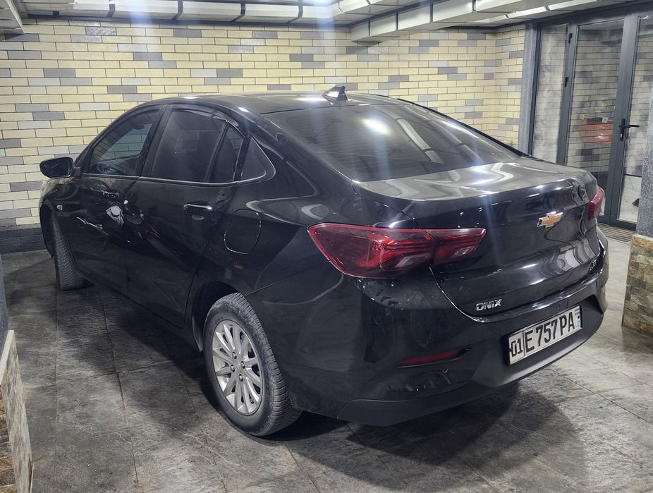 Onix LT srochno sotiladi