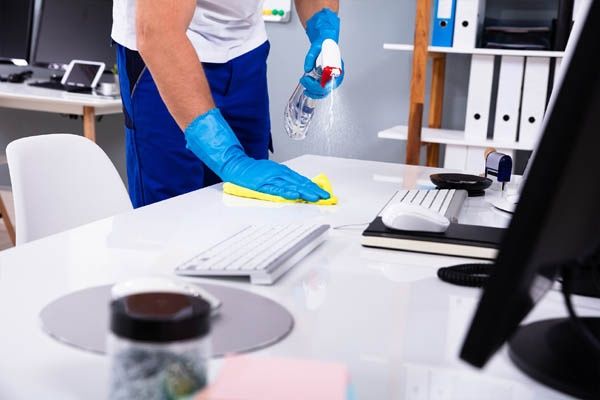 Dinamodclean.ro-servicii de curatenie