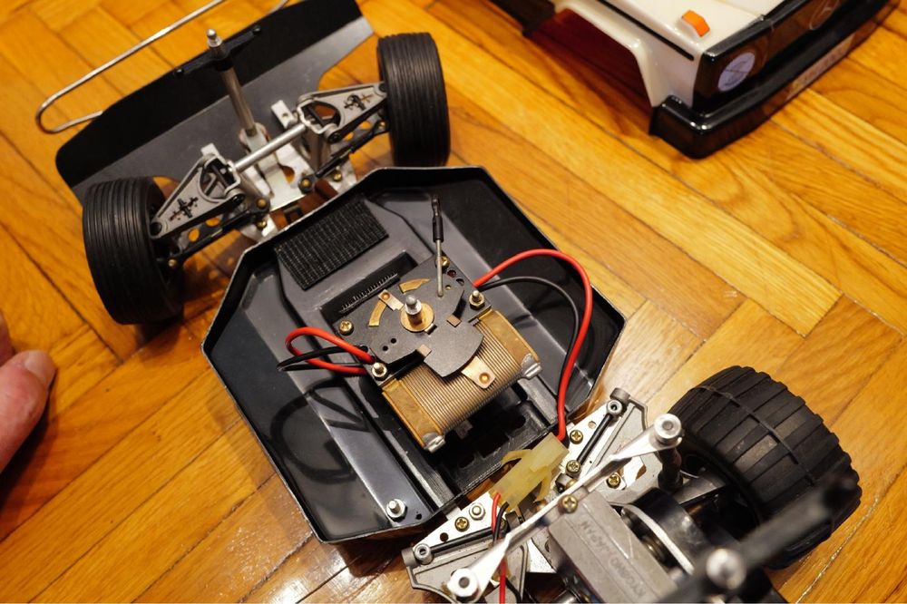 Automodel KYOSHO Minitz 06 Buggy vintage, ani 70-80 Mercedes G Range