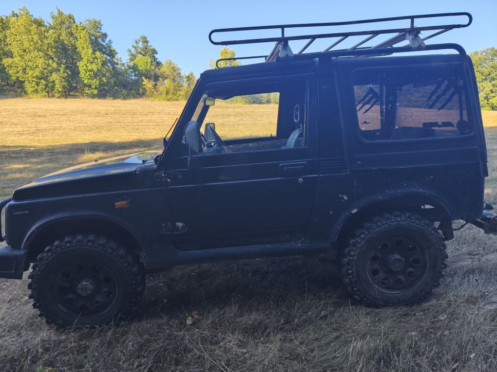 Suzuki Samurai SJ13