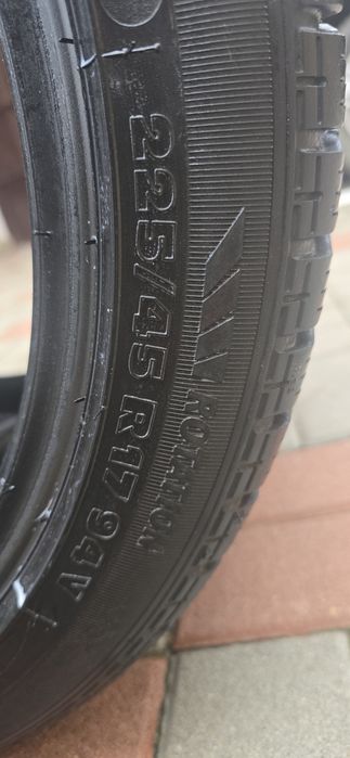 Set anvelope iarna 225 45 R17