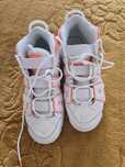 Uptempo Nike albi