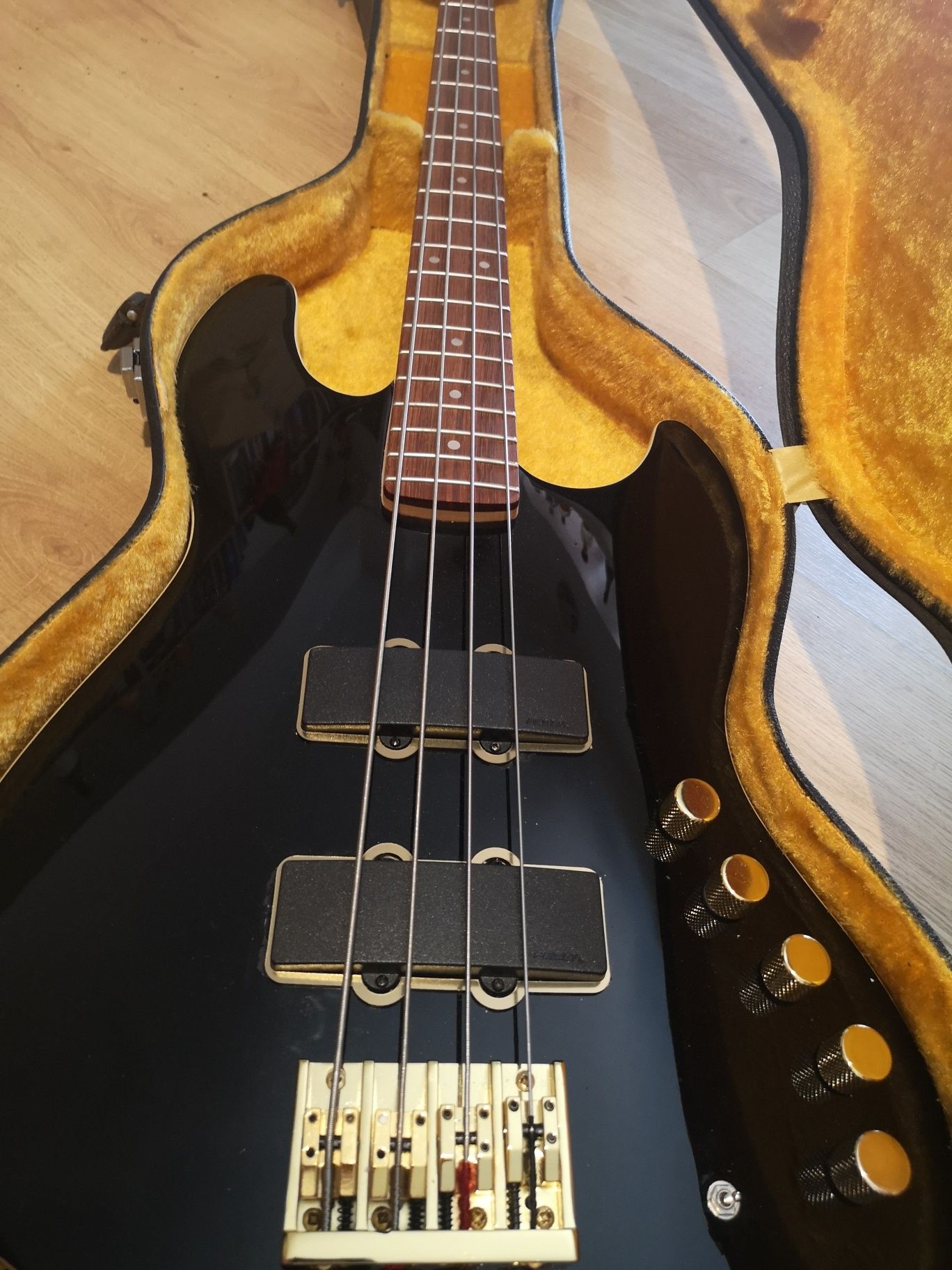 Chitara bass Marcus Miller (nu fender, telecaster, gibson, ibanez)