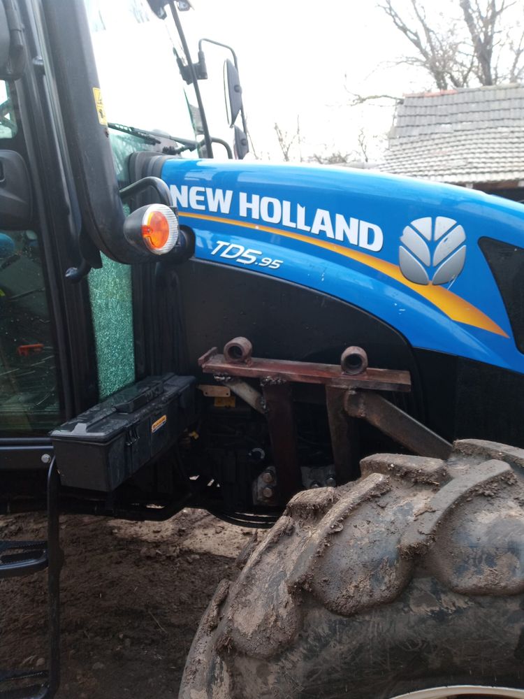 Tractor NEW HOLLAND TD5.95