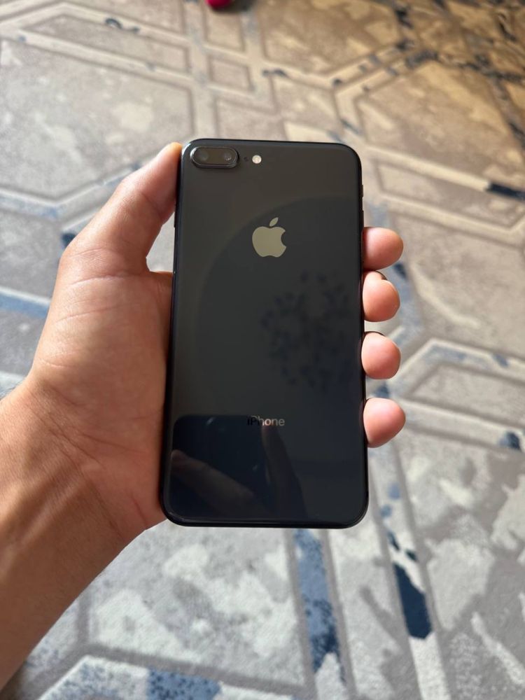 Iphone 8 plus  abmen bor