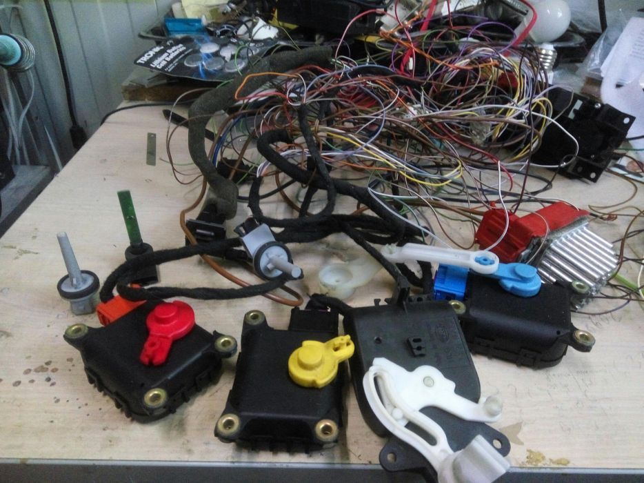 Instalatie climatronic vw, lumini ceasuri Golf 4