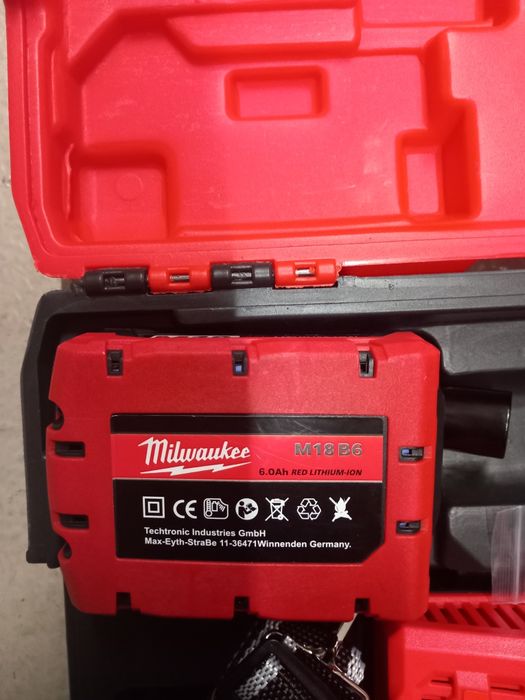 Pistol impact mediu milwaukee m18 . 500n.m,cupla 1/2 nou
