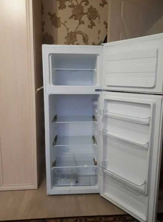 Холодильник в хорошем состоянии...цена договорная