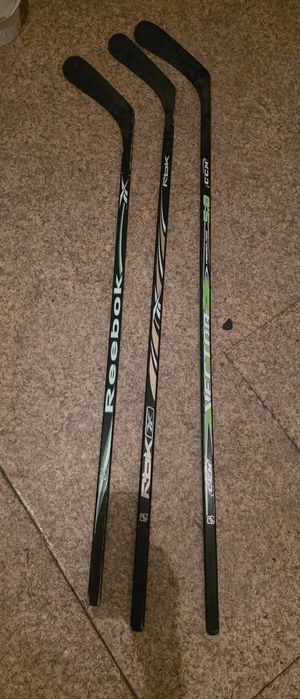 Клюшка хоккейная.