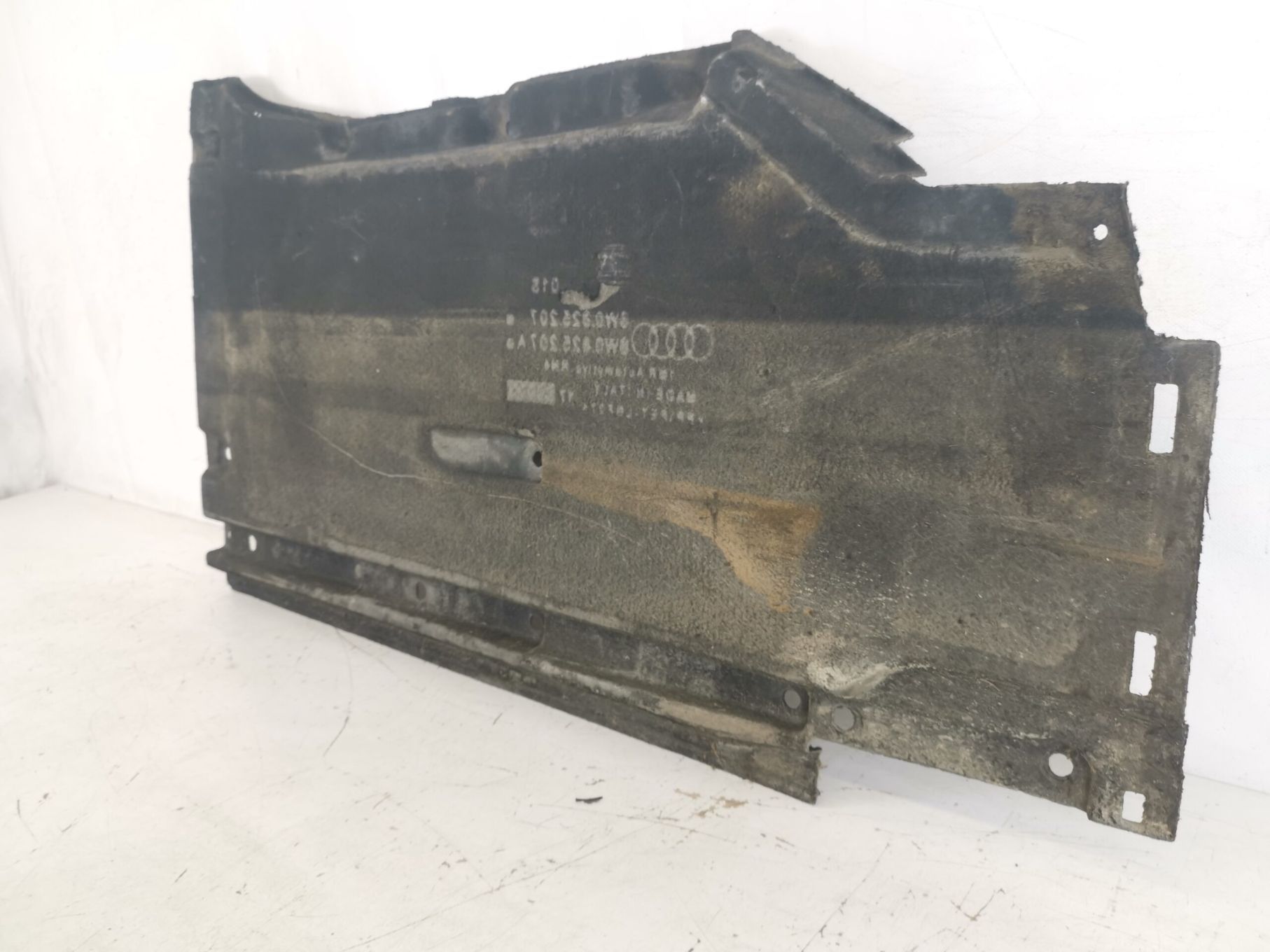 Scut Podea Stanga Audi A4 B9 2015 2016 2017 2018 2019 2020 Original In