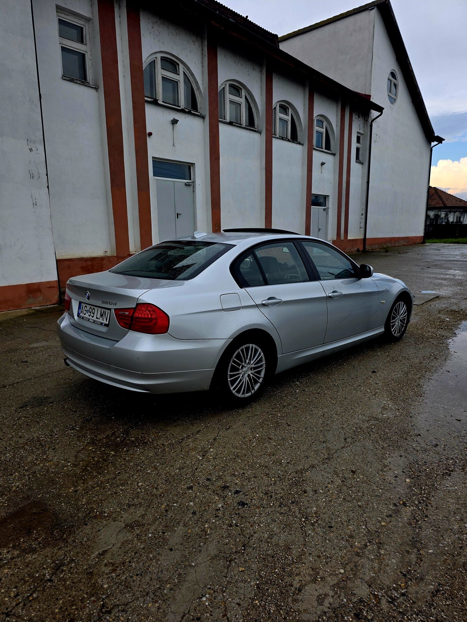 Seria 3 E90 184cp 2011