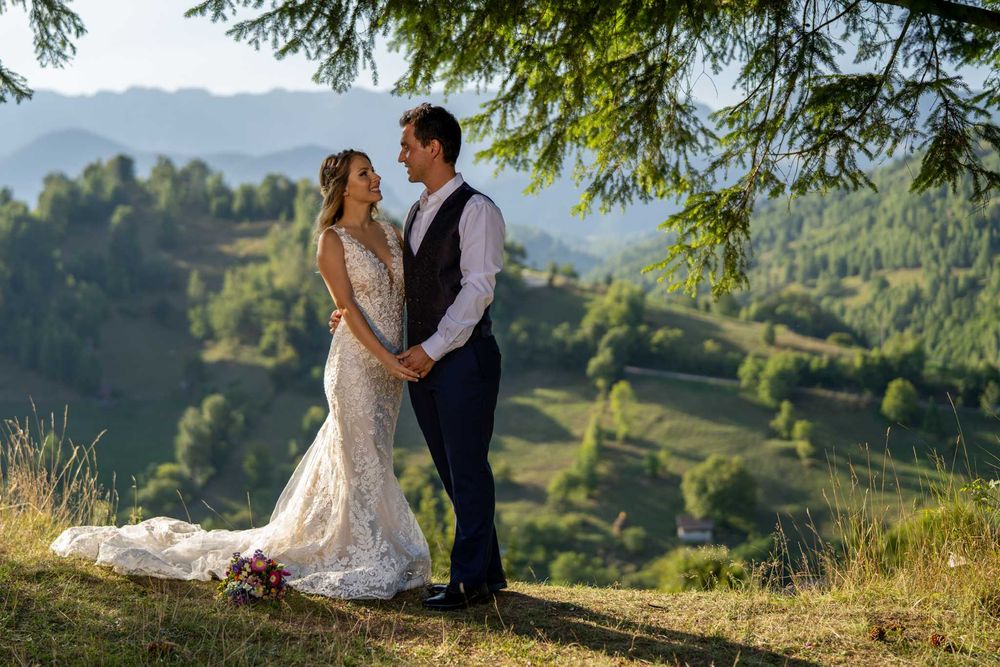 Fotograf evenimente , nunta , botez , filmari video ,albume absolventi