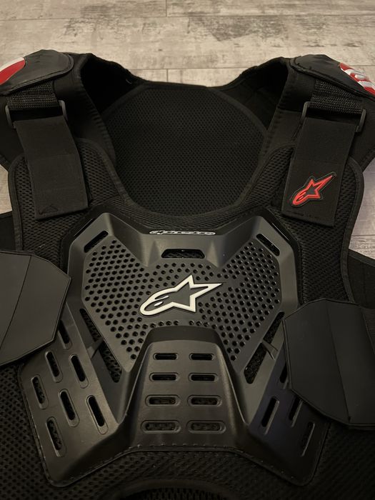 Нагръдник / Протектор Alpinstars