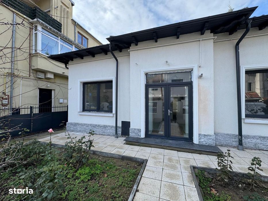 Inchiriere casa sase camere curte Cotroceni ideala firma/rezidenta