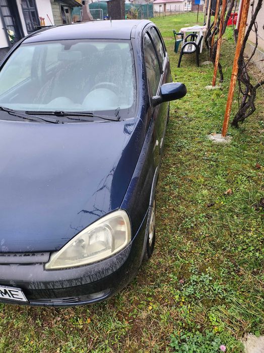 Masina Opel Corsa