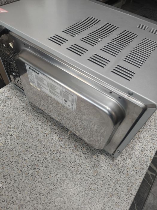 Cuptor cu microunde alaska