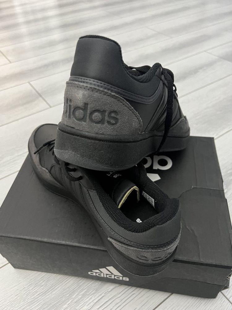 Кроссовки Adidas Hoops 3.0