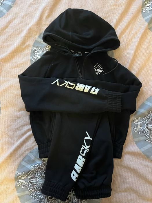 Спортен екип Flair размер S