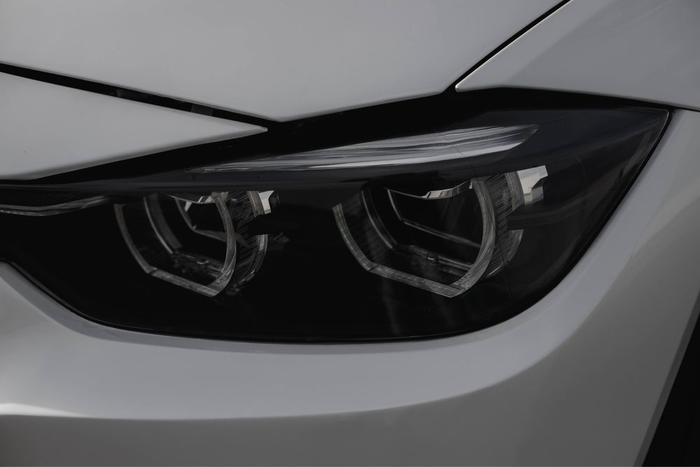Customizări modificări faruri, faruri blacked out, angel eyes…