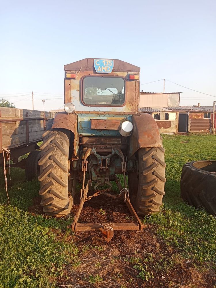 Продаётся тракто