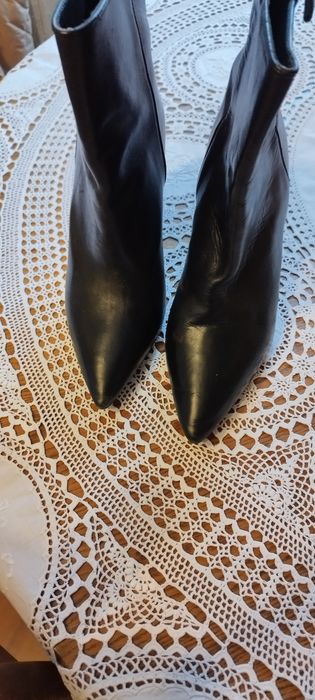 Ghete din piele Zara