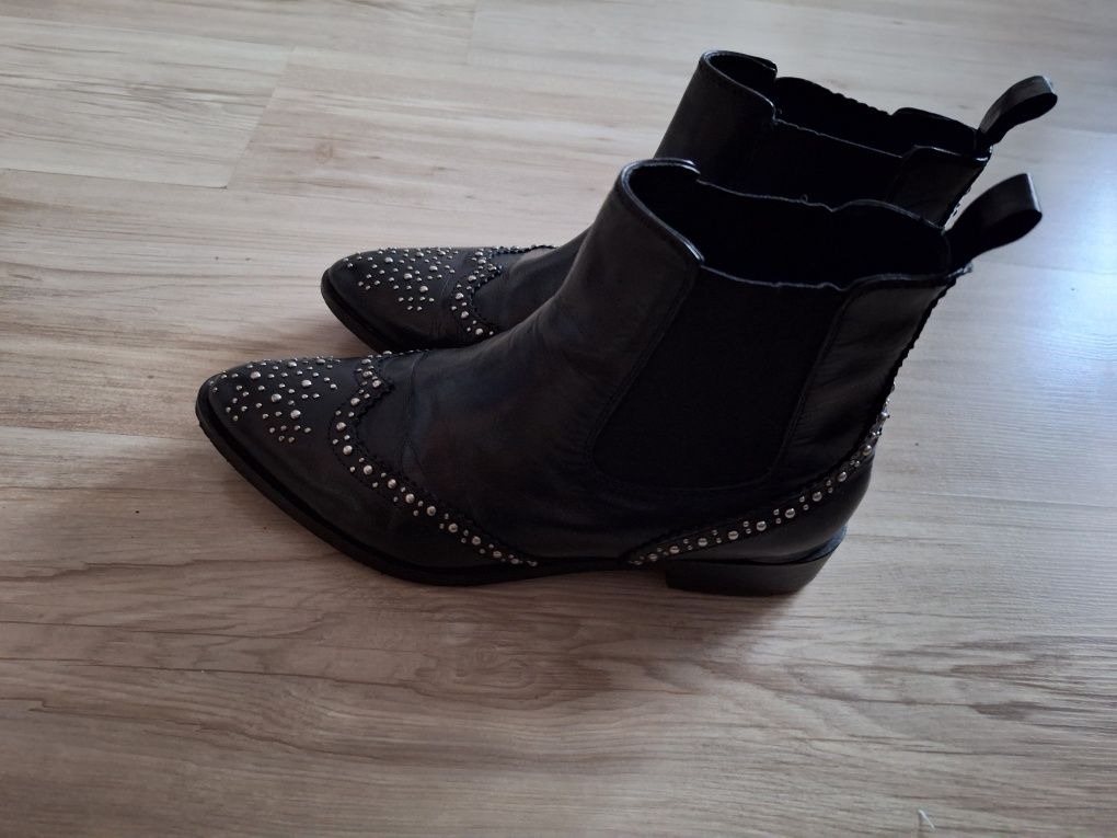 Ghete piele naturala Par Calvin