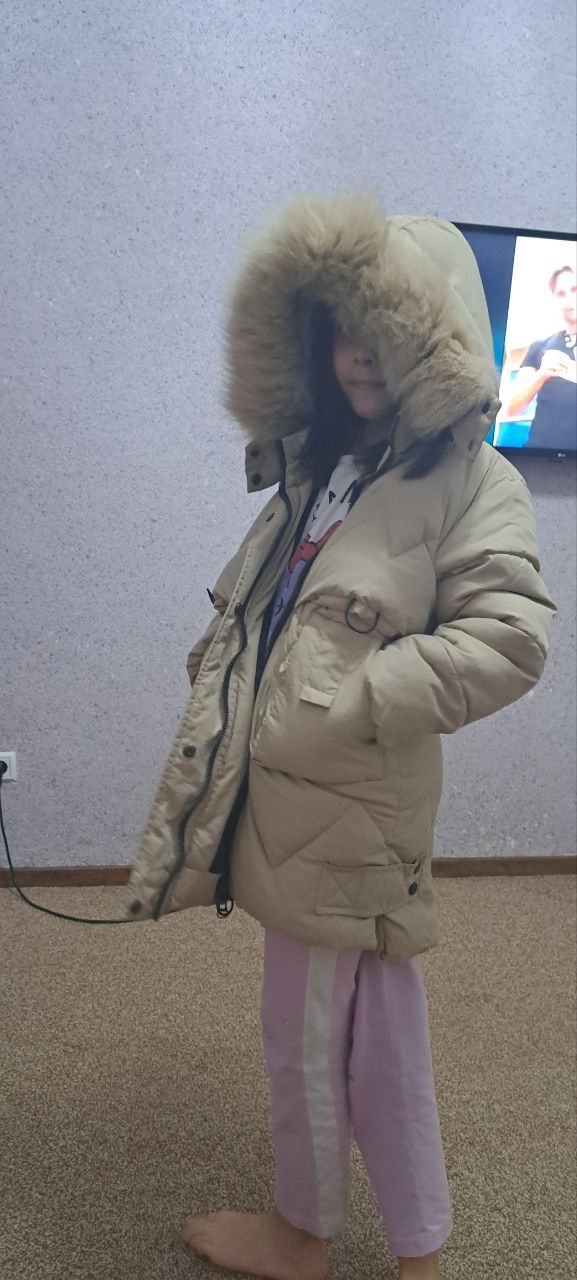 Детская зимняя куртка в идеальном состоянии